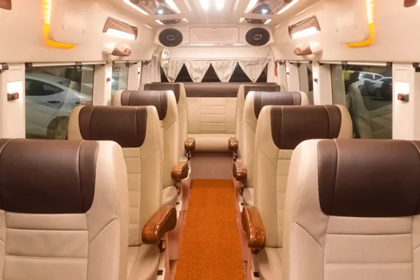 14 Seater Maharaja Tempo Traveller